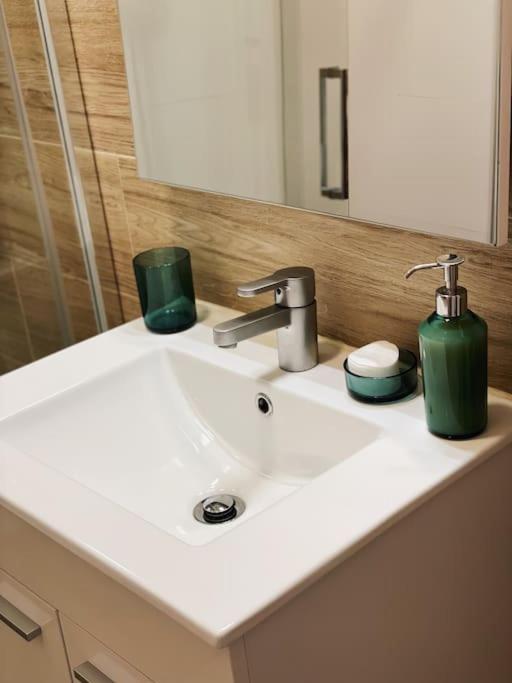 Apartamento Opera Suite Carmen Palacio Real Luxury Studio มาดริด ภายนอก รูปภาพ